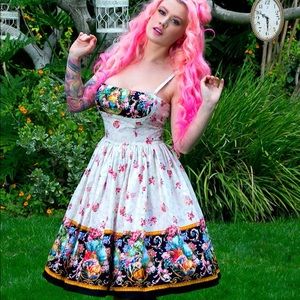 Bernie Dexter Manor Print Paris Pinup Dress